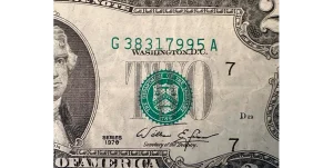 1976 $2 misaligned print error with fancy serial numbers